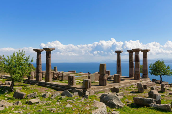 Las ruinas de Assos, la ciudad de Aristóteles en Turquía