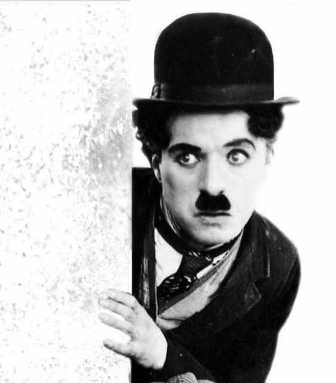 ¡Vive! poema de Charles Chaplin, recordando al gran Charlot en su aniversario