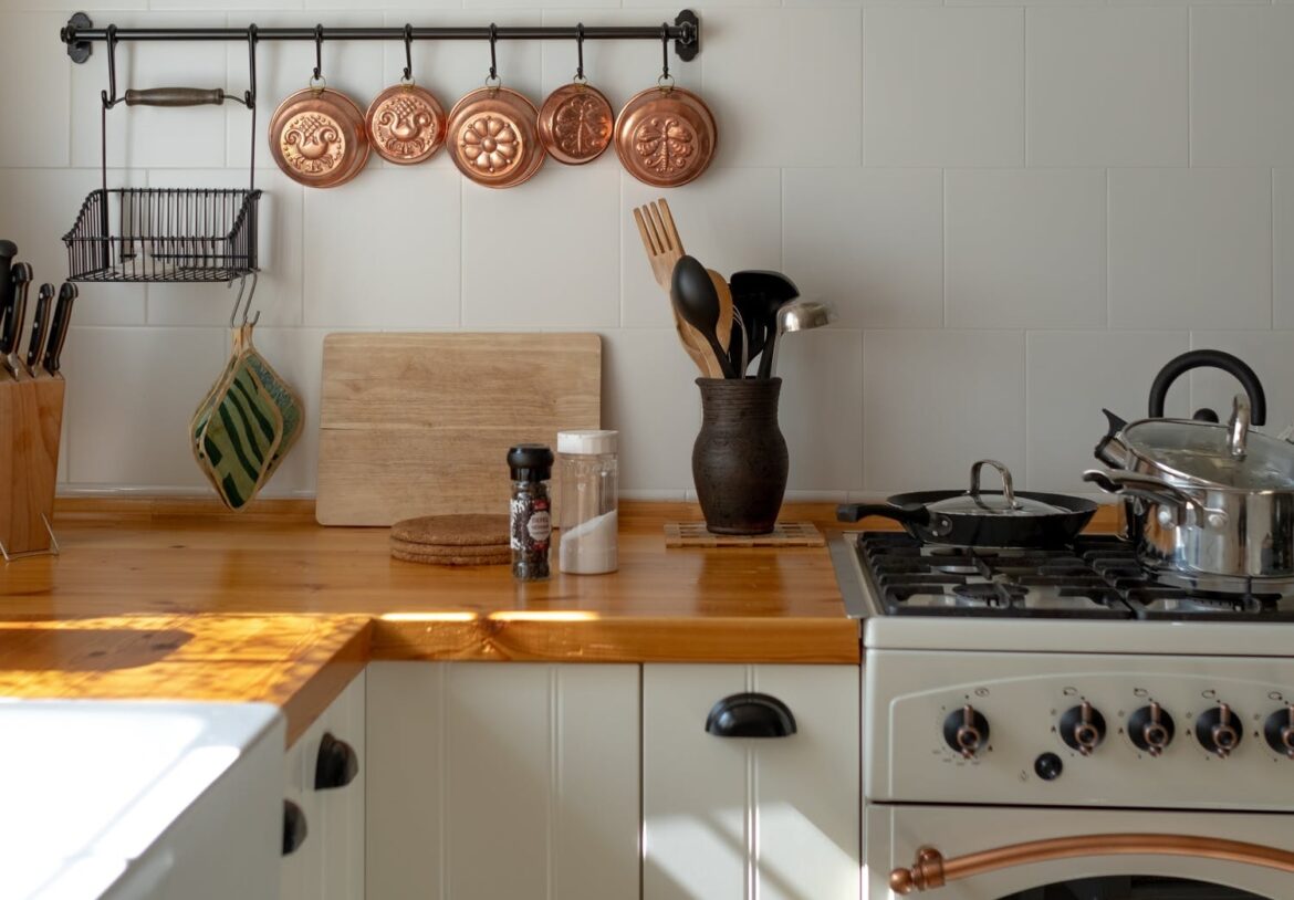 ¿Queriendo decorar tu cocina de manera rústica? mira estos tips