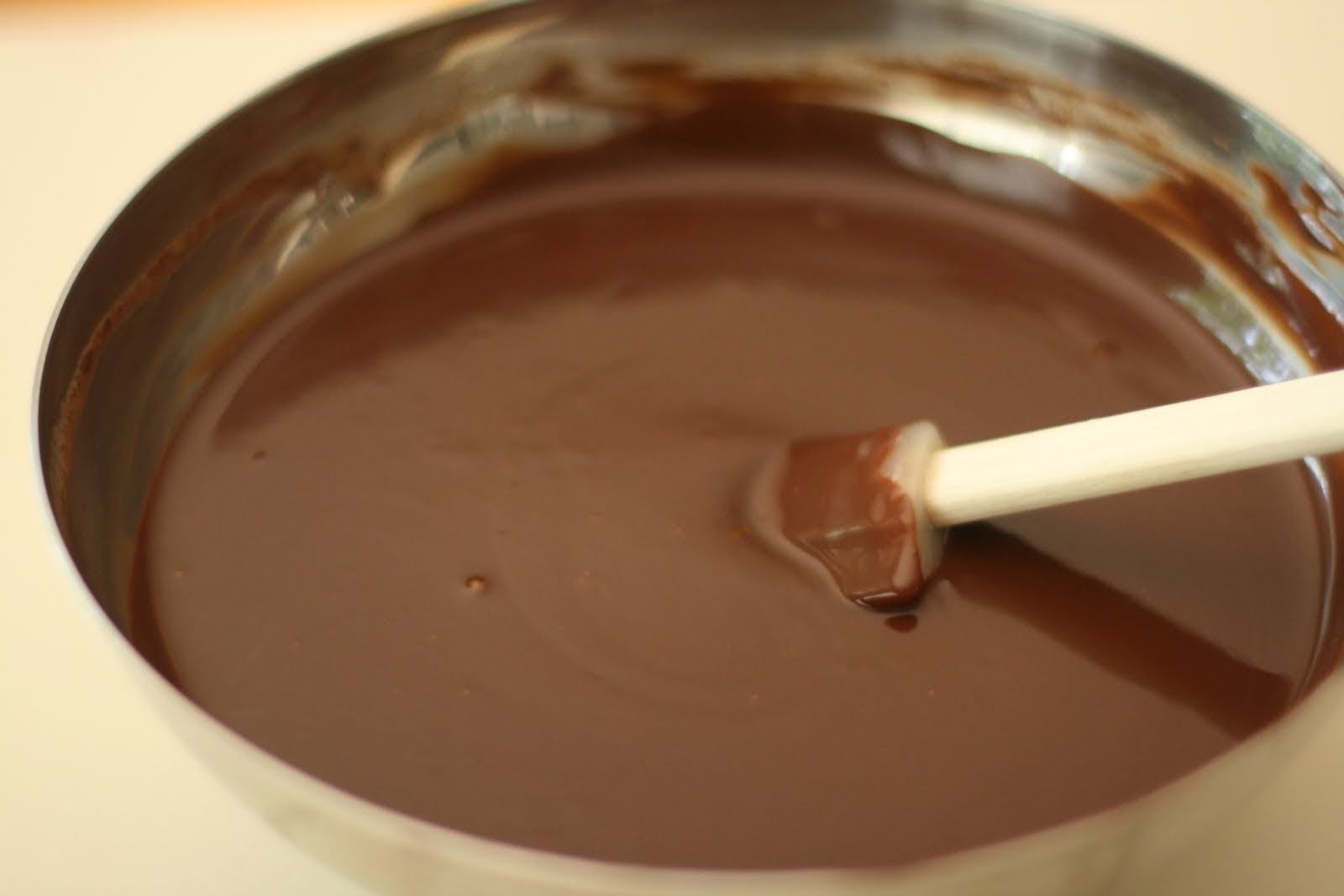 Aprende a hacer chocolate caliente con de Nocilla o Nutella
