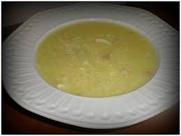 Riquísima Sopa  de crema de papas con semillas de girasol