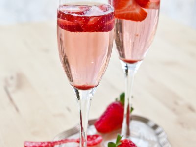 Estas fiestas con fresas y champagne, combinación ideal  para el romance