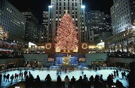 Nueva York ya en Navidad tras encender el emblemático árbol del Rockefeller Center