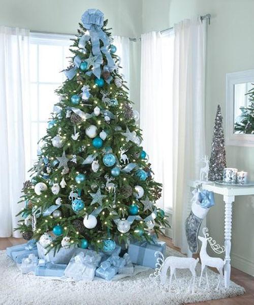 El Árbol de Navidad, que no falte en nuestro hogar y oficina