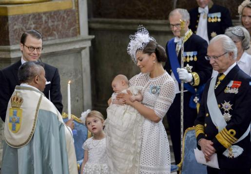 El bautizo del príncipe Oscar de Suecia