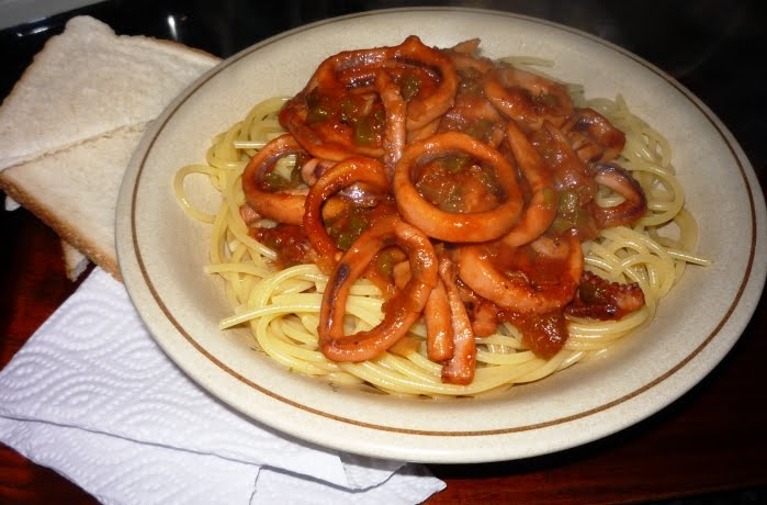 Una muy italiana pasta con calamares