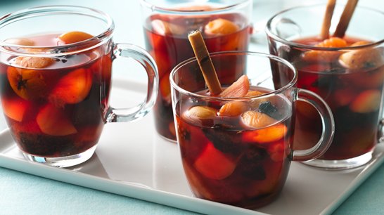 El ponche de frutas, típico de la Navidad en México