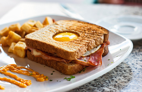 Formas originales de presentar los huevos con tocineta