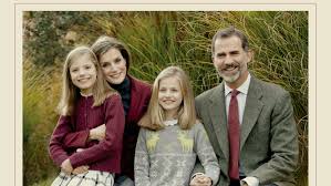 La familia Real de España, saluda en las navidades 2016