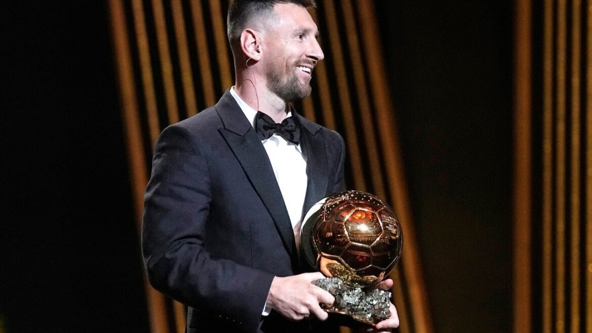 Messi gana su 8vo Balón de Oro